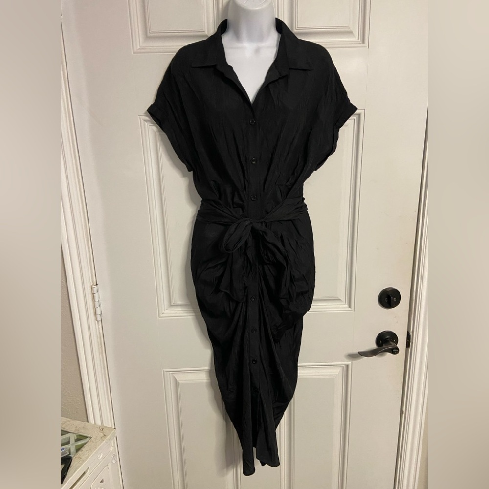 T35- THREE PAPER DOLLS Black Satin Ruched Dolman Belted Button Front Shirt Dress